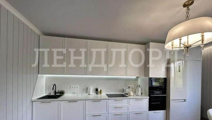 3-комн квартира Береговая улица, 73с1