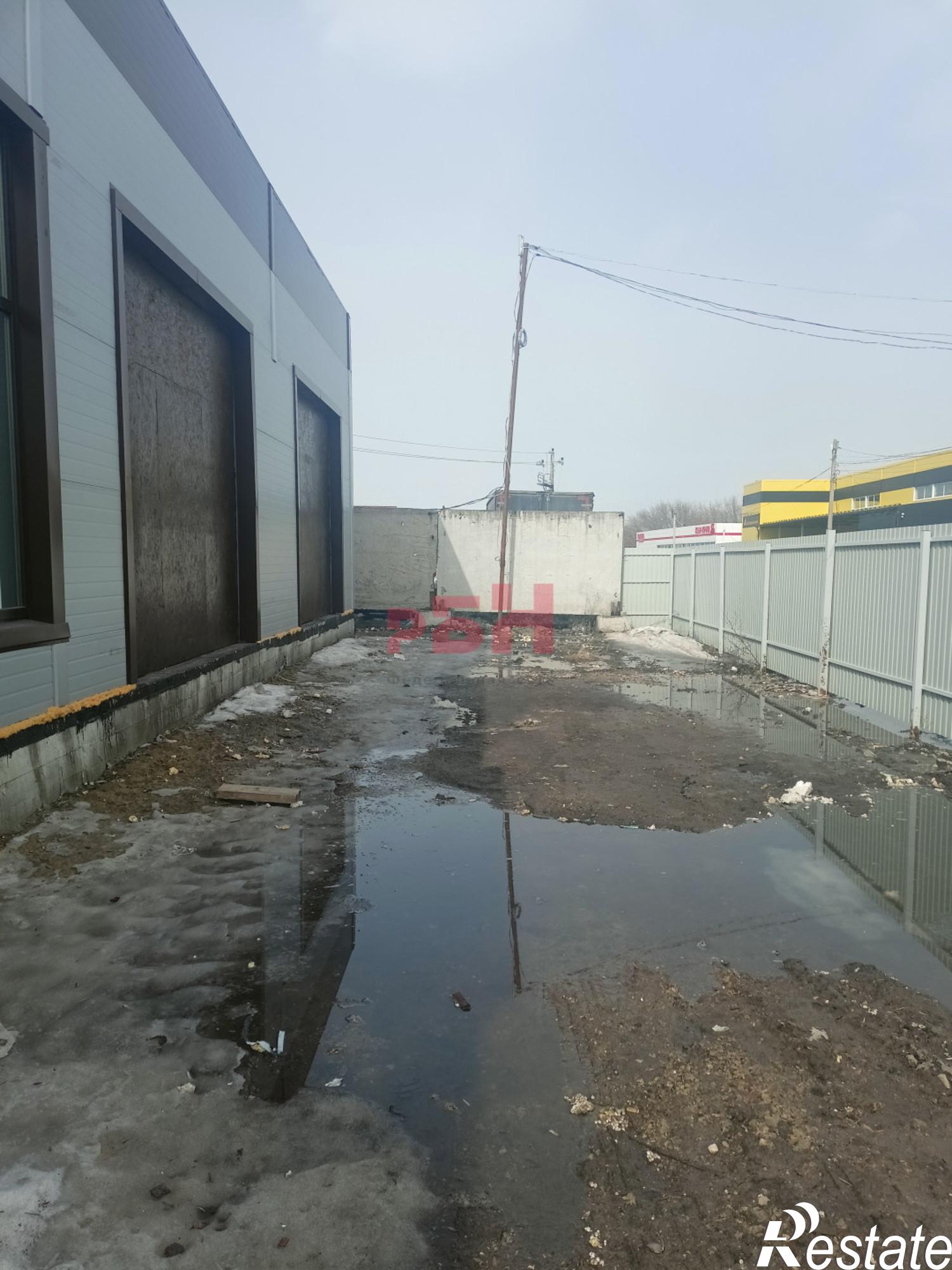 Купить торговое помещение за 25 000 000 рублей на Московское ш.