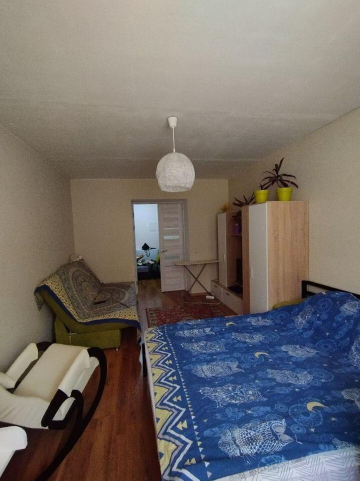 2-комн квартира Гвардейская ул, 5