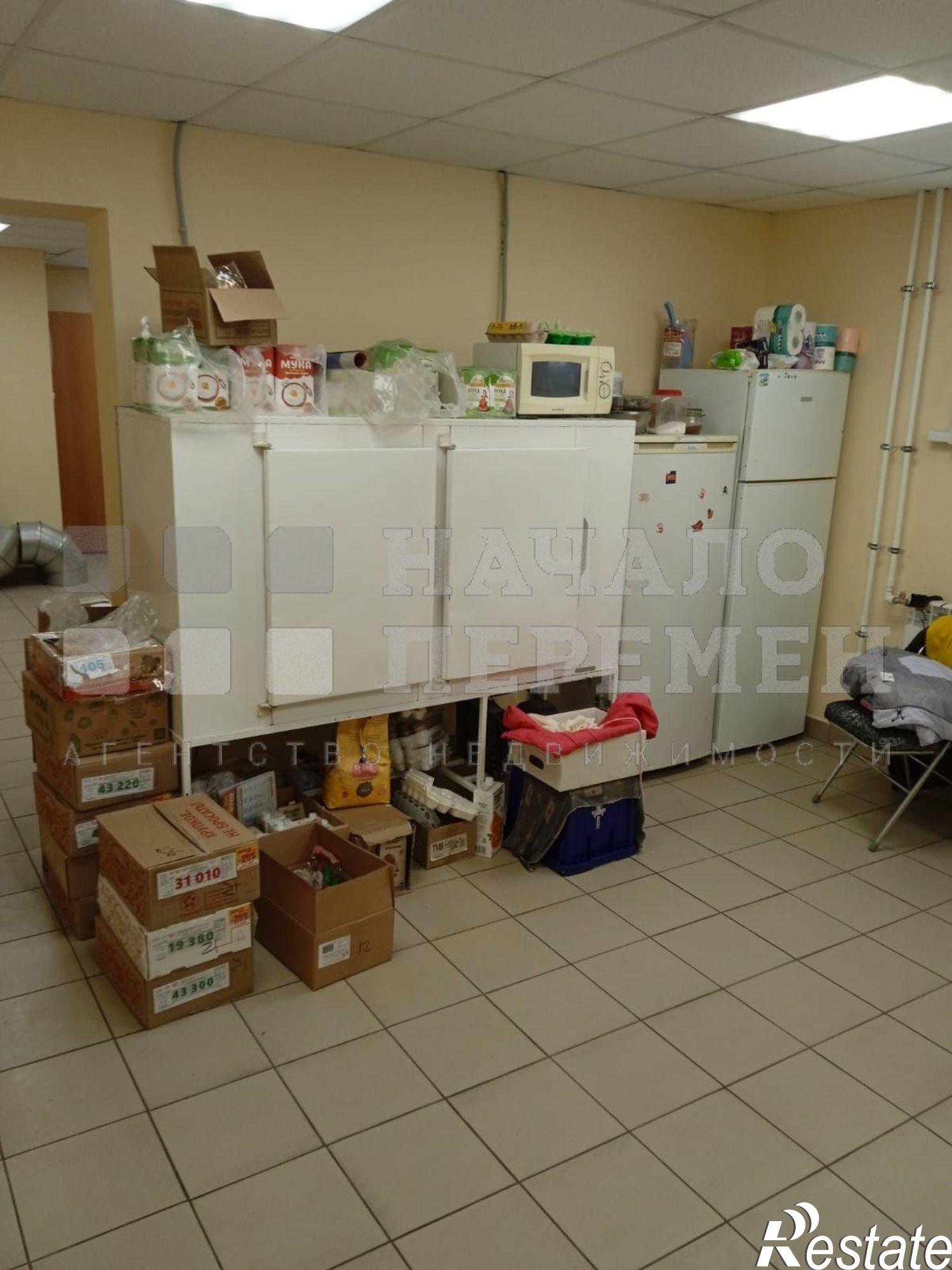 Сдать торговое помещение за 72 960 рублей на Виктора Шевелева ул, 24