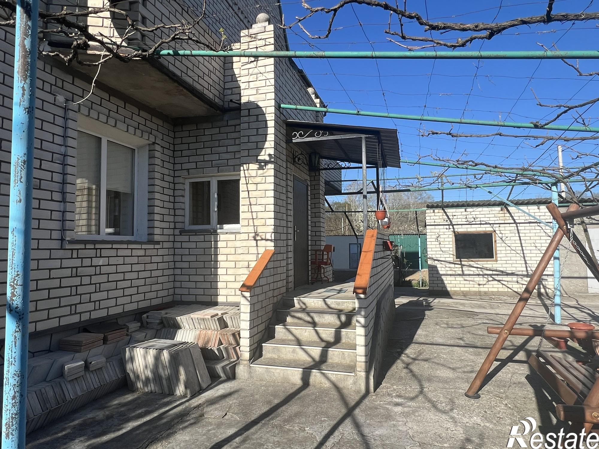 Купить дачу, дом, коттедж за 20 900 000 рублей на Большевистская улица, д.1А