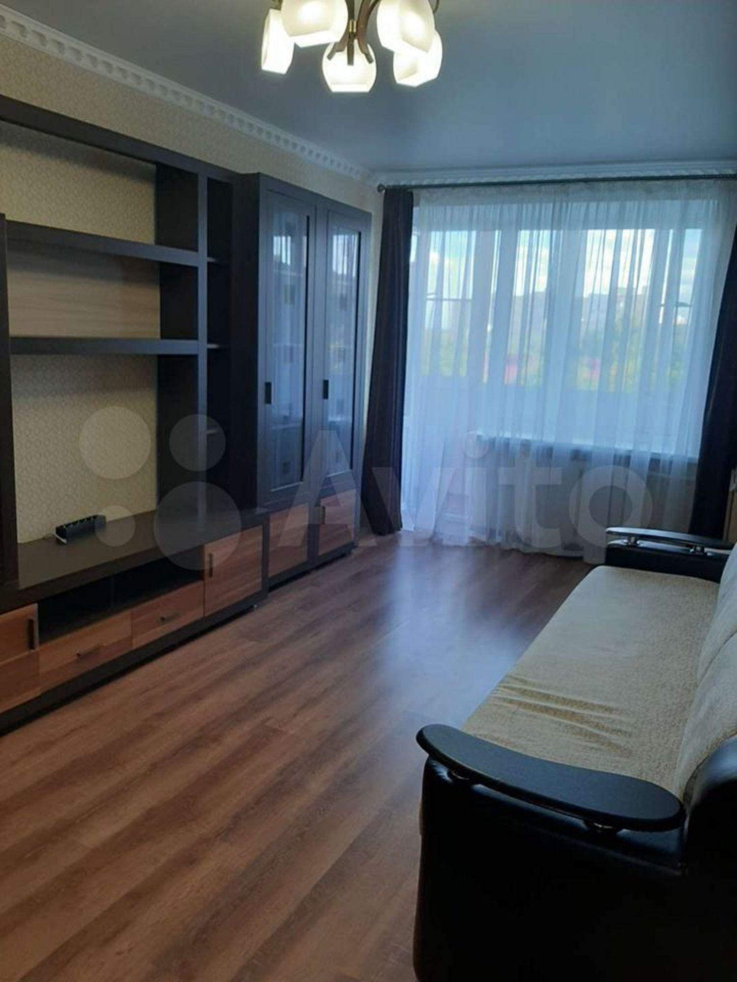 Сдать квартиру за 30 000 рублей на Ленина ул, 208