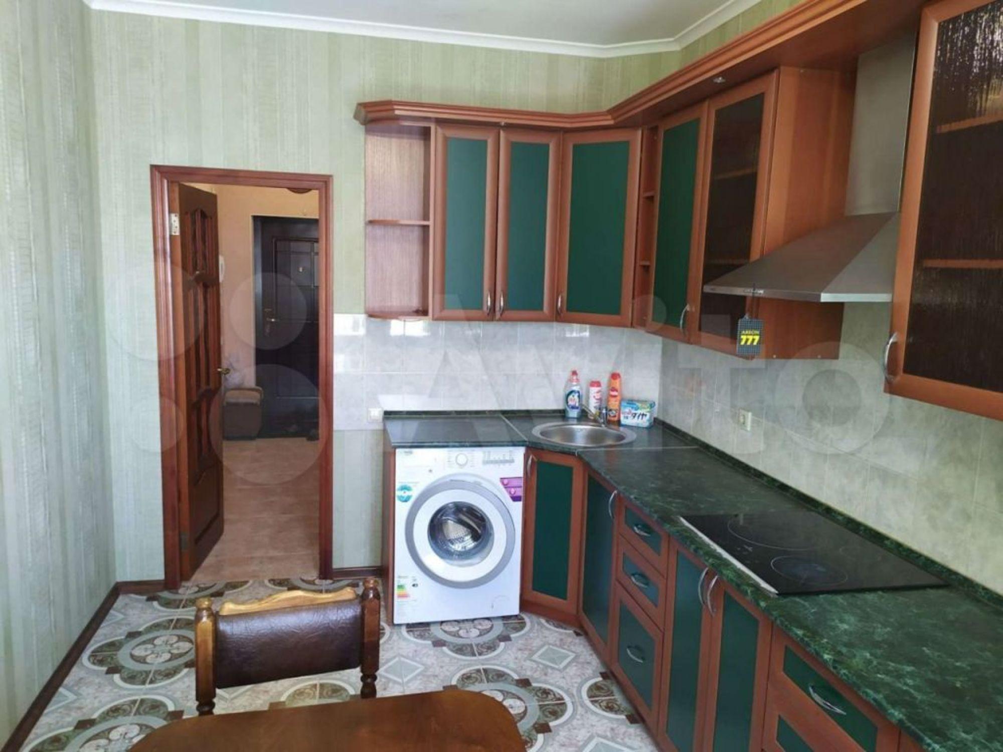 Сдать квартиру за 30 000 рублей на Мира ул, 264А