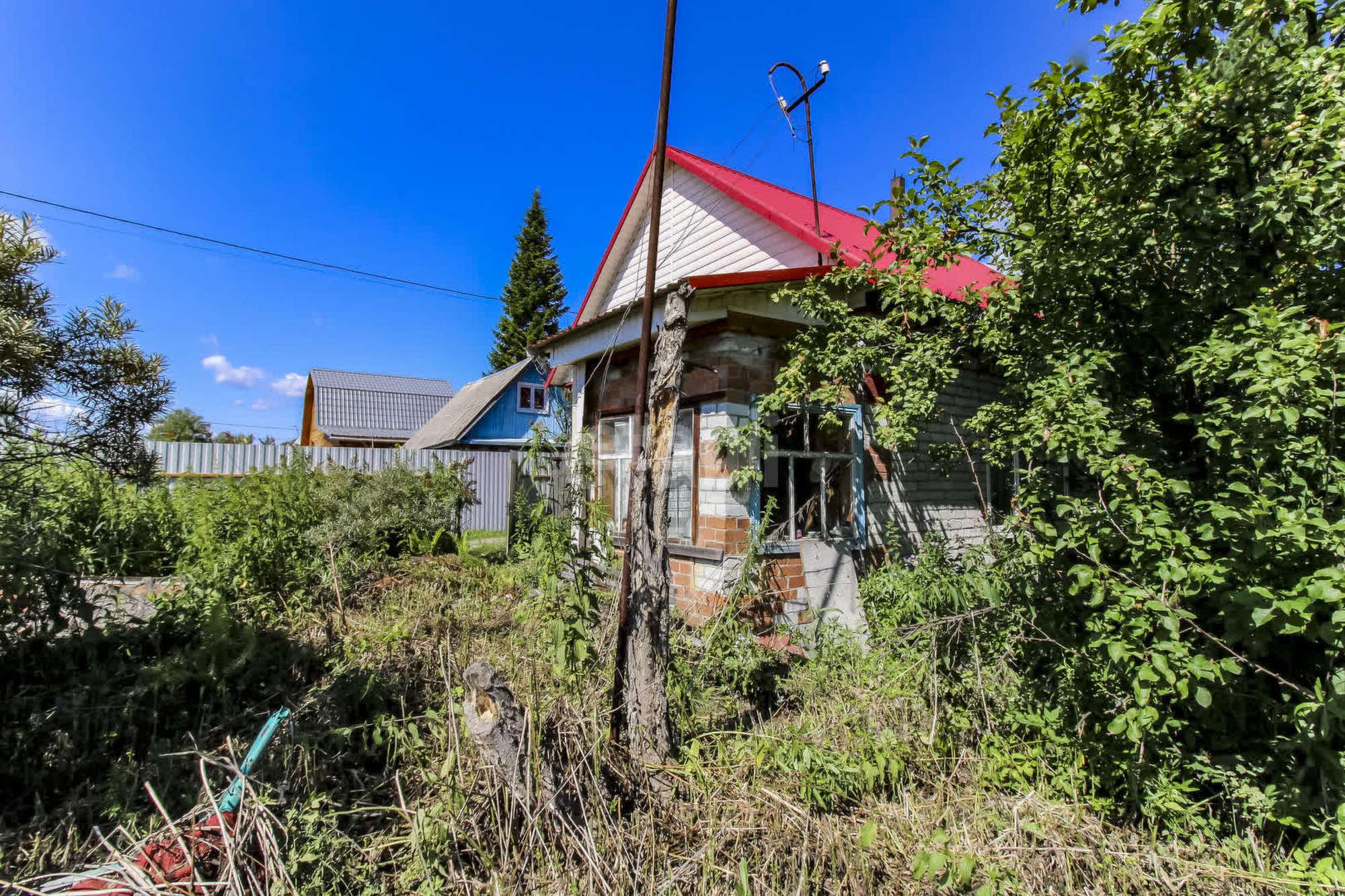 Купить дачу, дом, коттедж за 3 200 000 рублей на Вишневая, 409