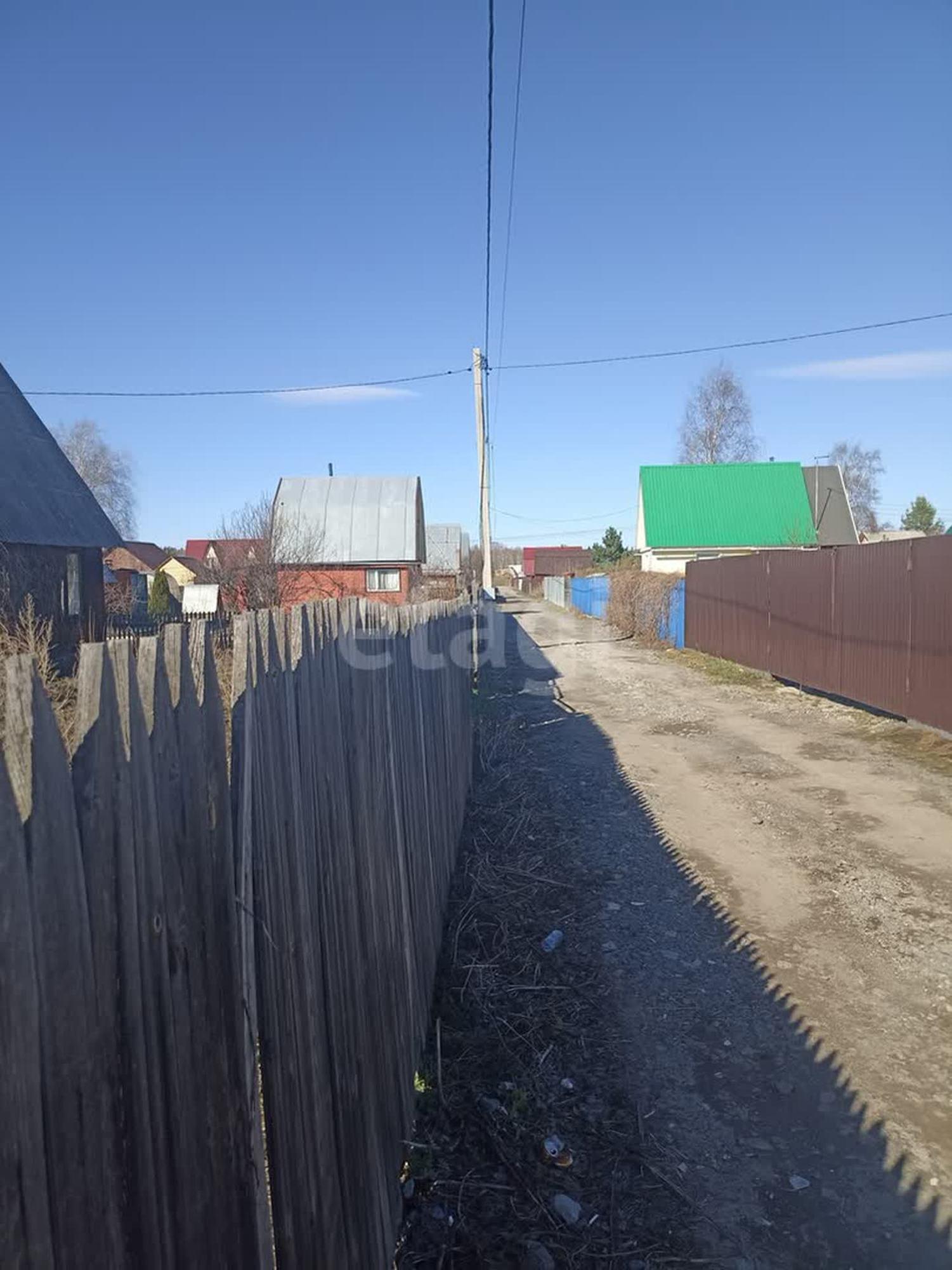 Купить дачу, дом, коттедж за 2 000 000 рублей на Садовая,
