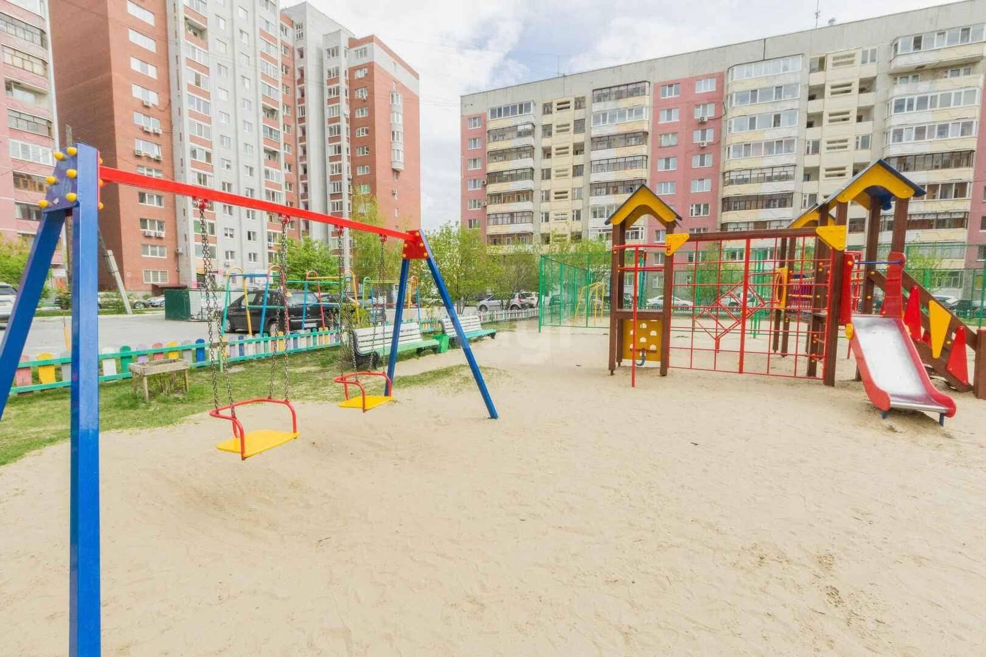 Купить квартиру за 5 000 000 рублей на Широтная, 104/3