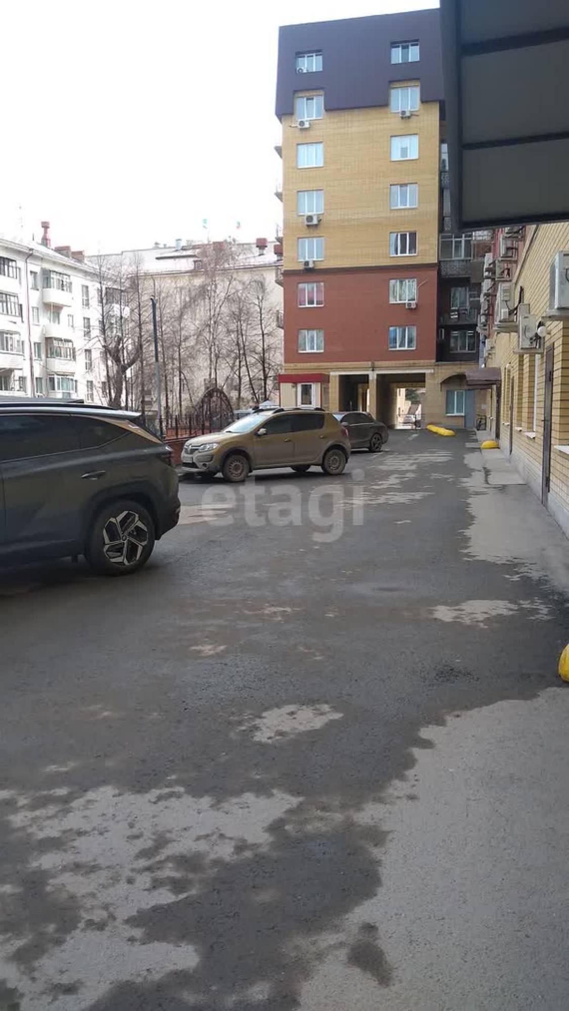 Купить гараж, место в паркинге за 900 000 рублей на Герцена 55