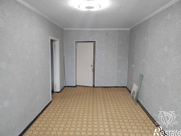3-комн квартира Горького улица,14