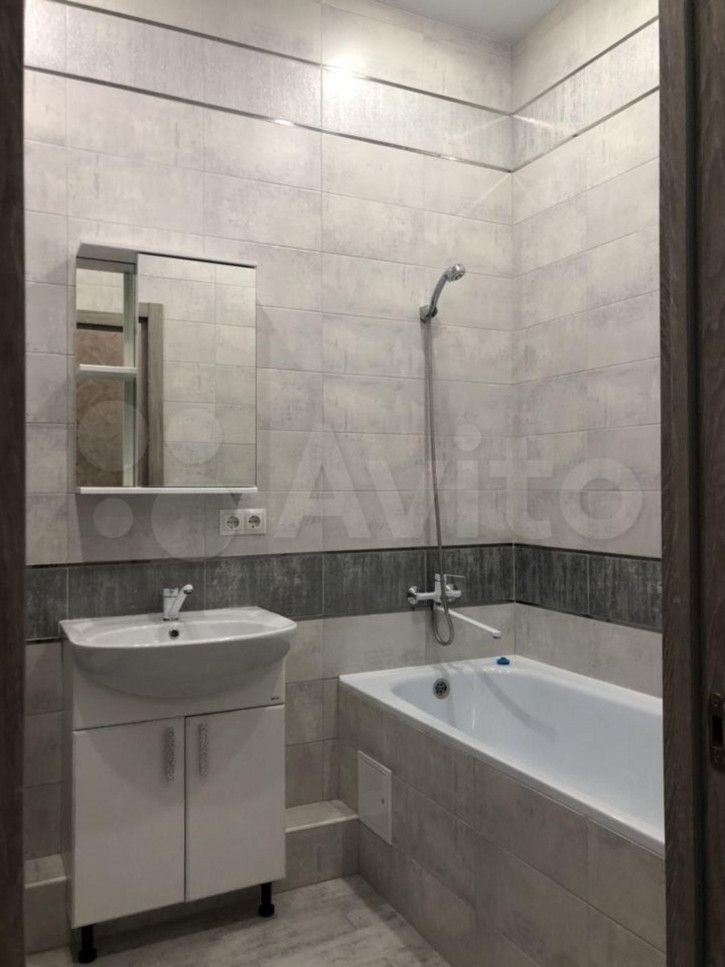 1-комн квартира Спартака ул, 2