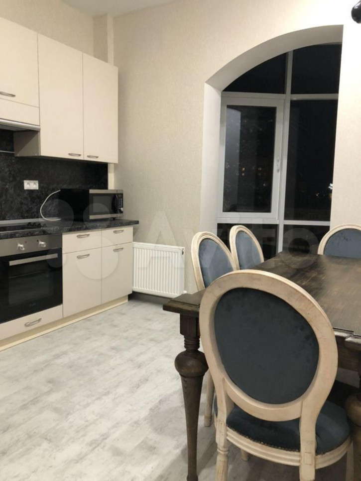 1-комн квартира Спартака ул, 2