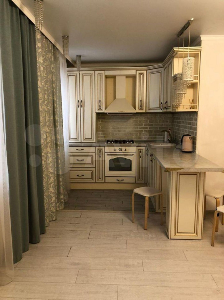 2-комн квартира Ленина ул, 380