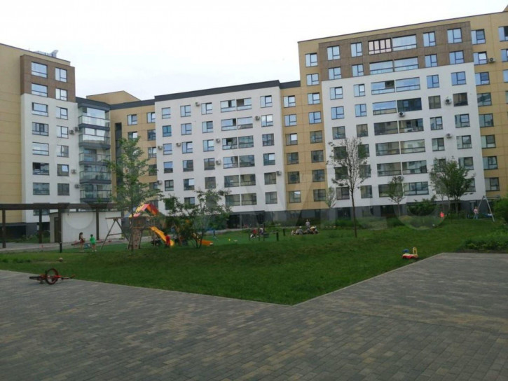 1-комн квартира Ленина ул, 427