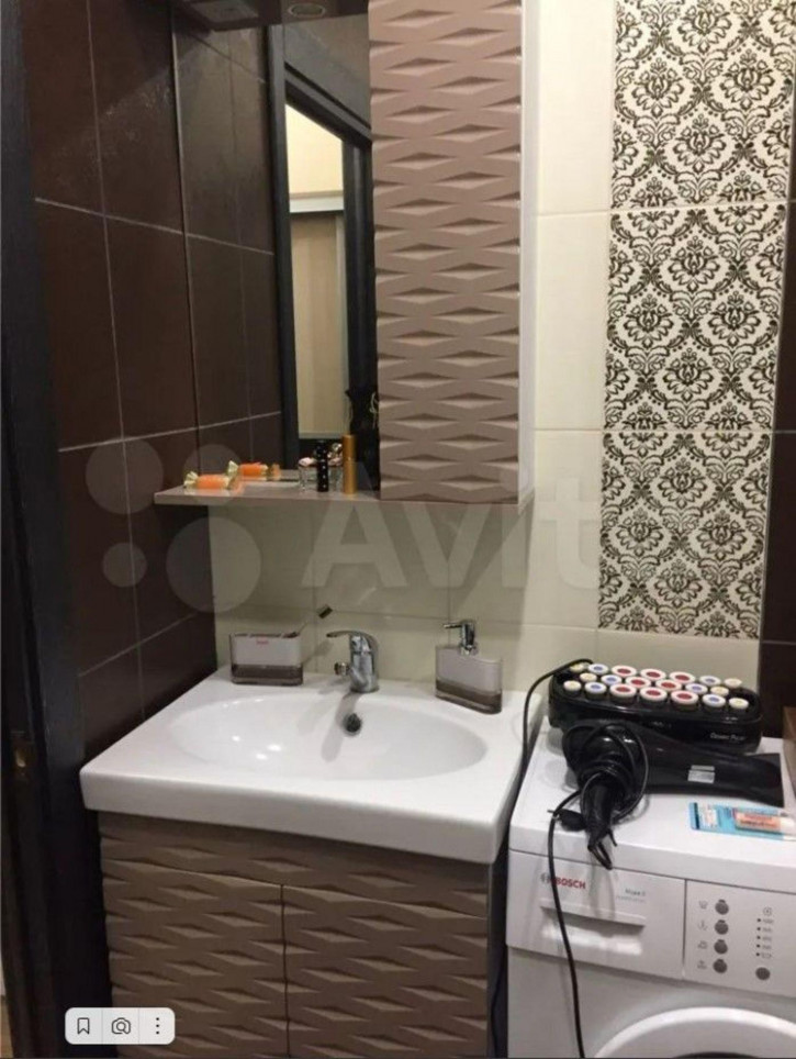 1-комн квартира Добролюбова ул, 53