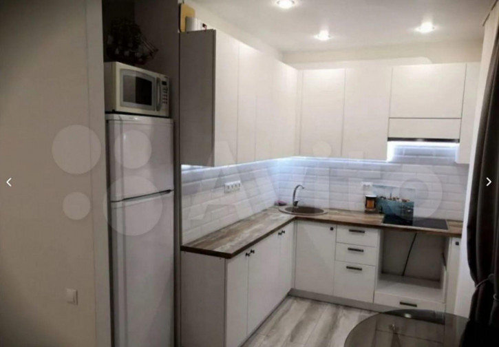 1-комн квартира Космонавтов ул, 8