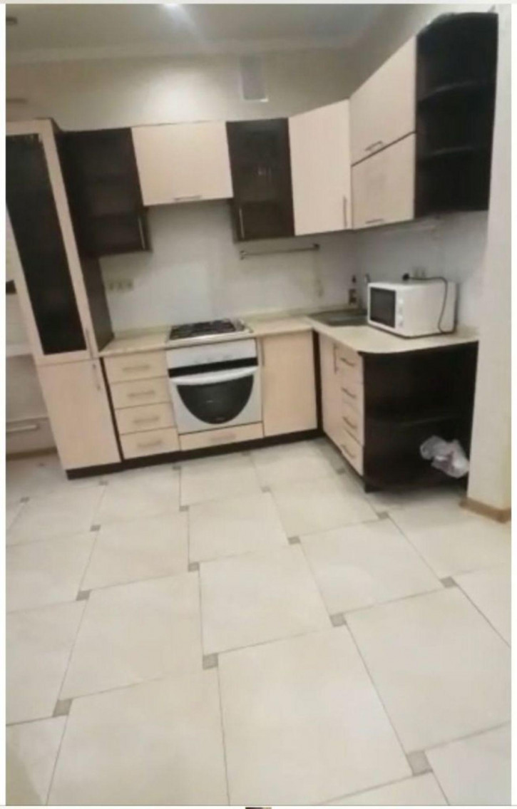 2-комн квартира Мимоз ул, 39