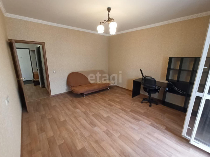 1-комн квартира Газовиков, 43