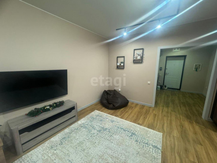 3-комн квартира Республики, 204 стр 4