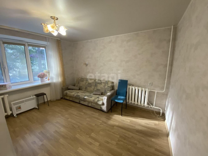 1-комн квартира Ватутина, 10