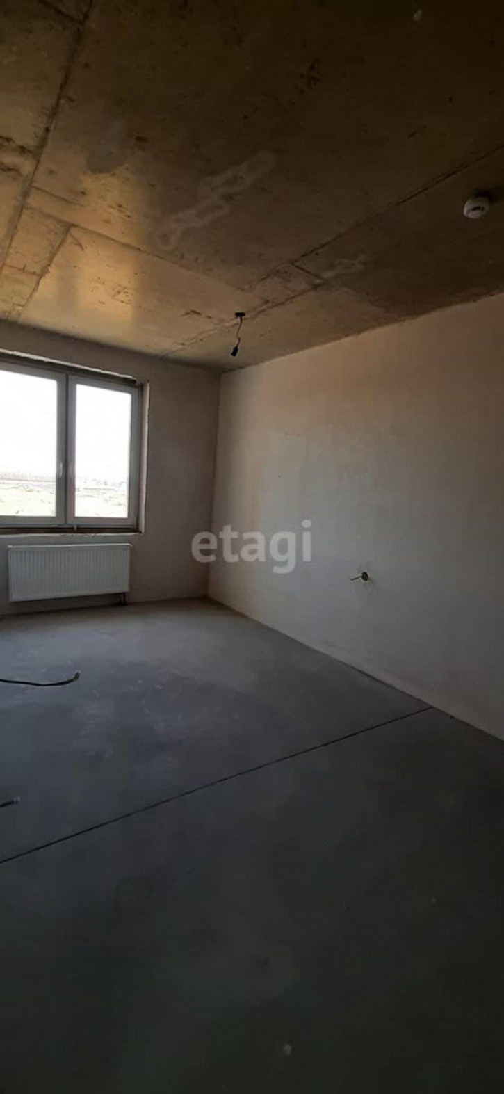 1-комн квартира Петра Ершова, 10