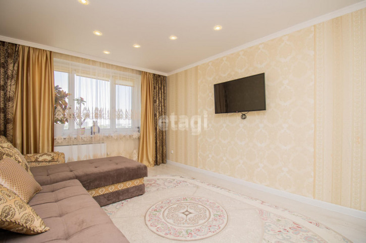 3-комн квартира Кремлевская, 85