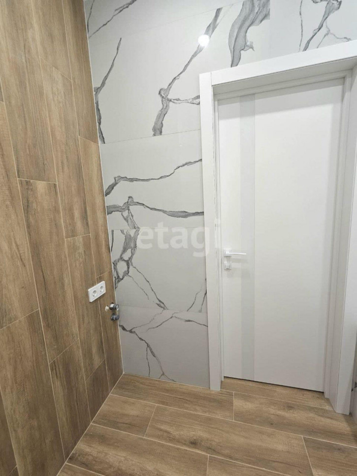 2-комн квартира Республики, 204/11