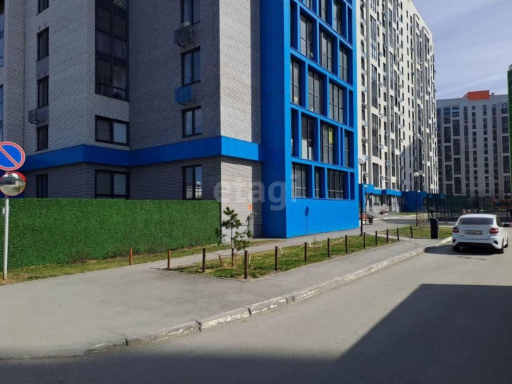 2-комн квартира Полевая, 105