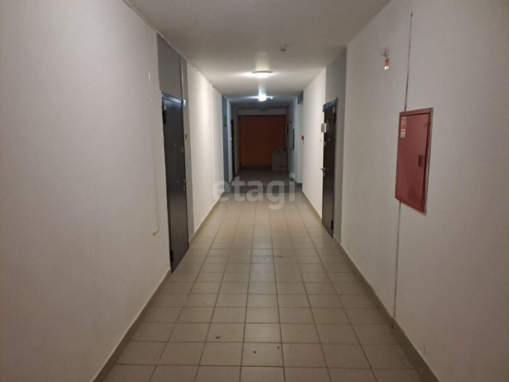 2-комн квартира Полевая, 105