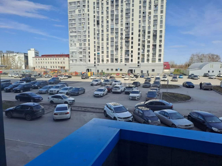 2-комн квартира Полевая, 105