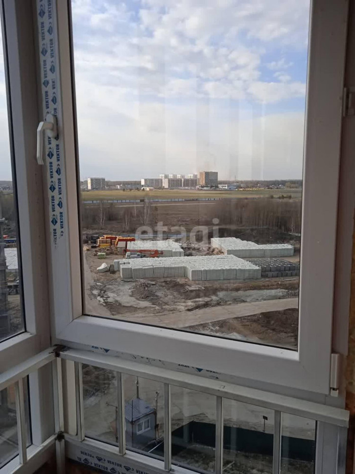 Студия Новоселов, 111