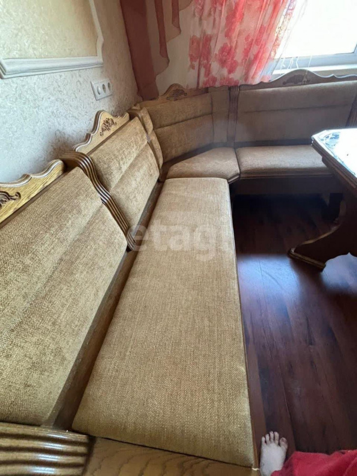 4-комн квартира Майский пр., 5