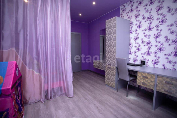 3-комн квартира Дружбы, 73