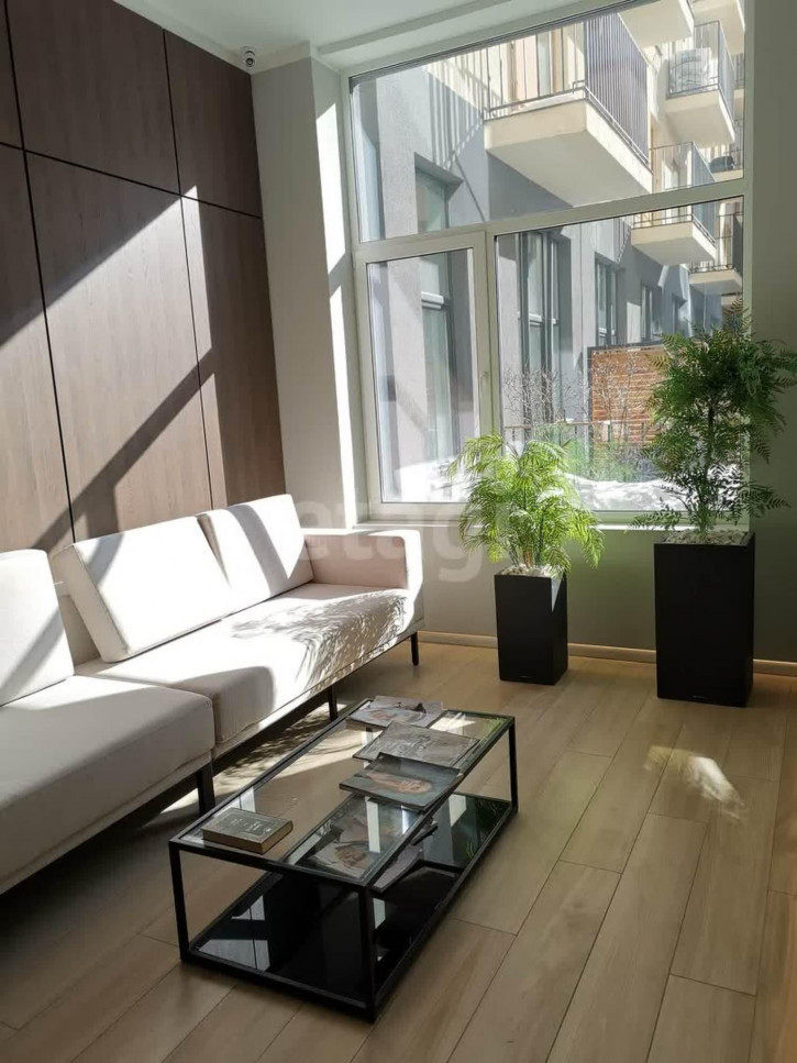2-комн квартира Академика Ландау, 7