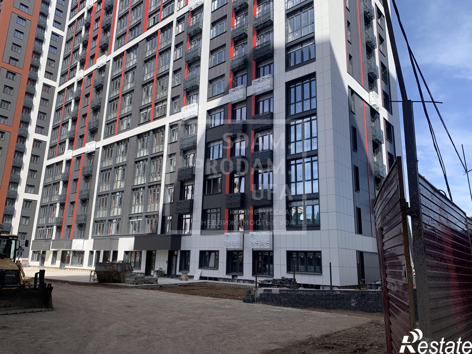 Сдать торговое помещение за 164 385 рублей на Чернышевского улица, д.24Л8