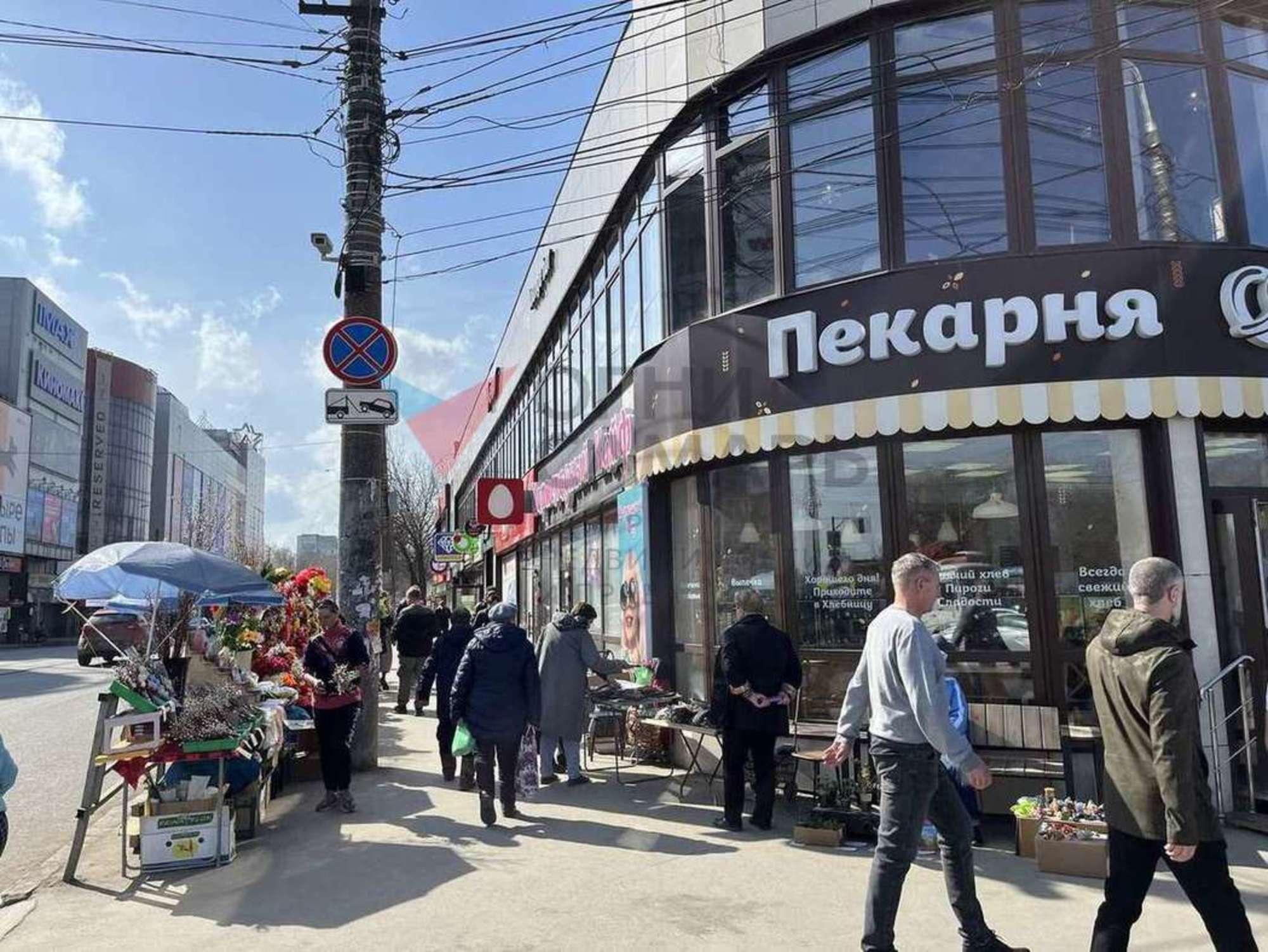 Сдать торговое помещение за 180 000 рублей на Аэродромная улица, 40 г