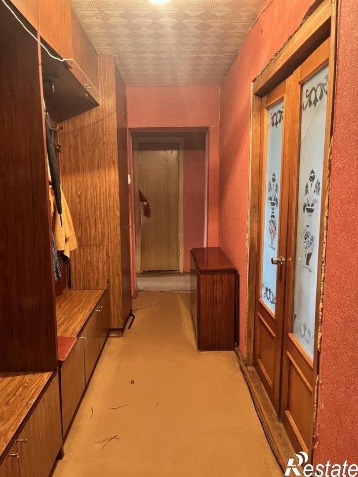 3-комн квартира Россия,  г. Комсомольск-на-Амуре, ул. Дзержинского, д. 38, корп. 2