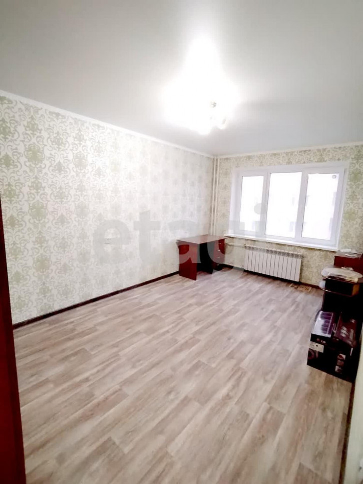 2-комн квартира улица Романа Брянского