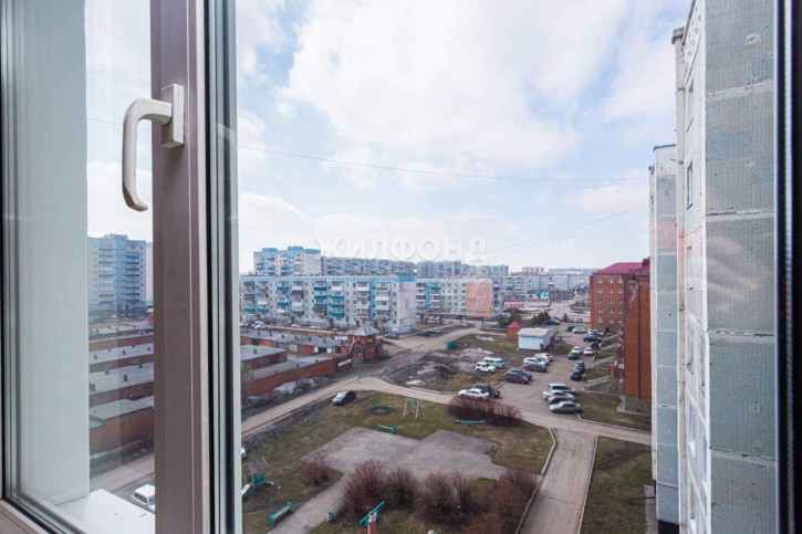 2-комн квартира 50 лет города улица, д.1