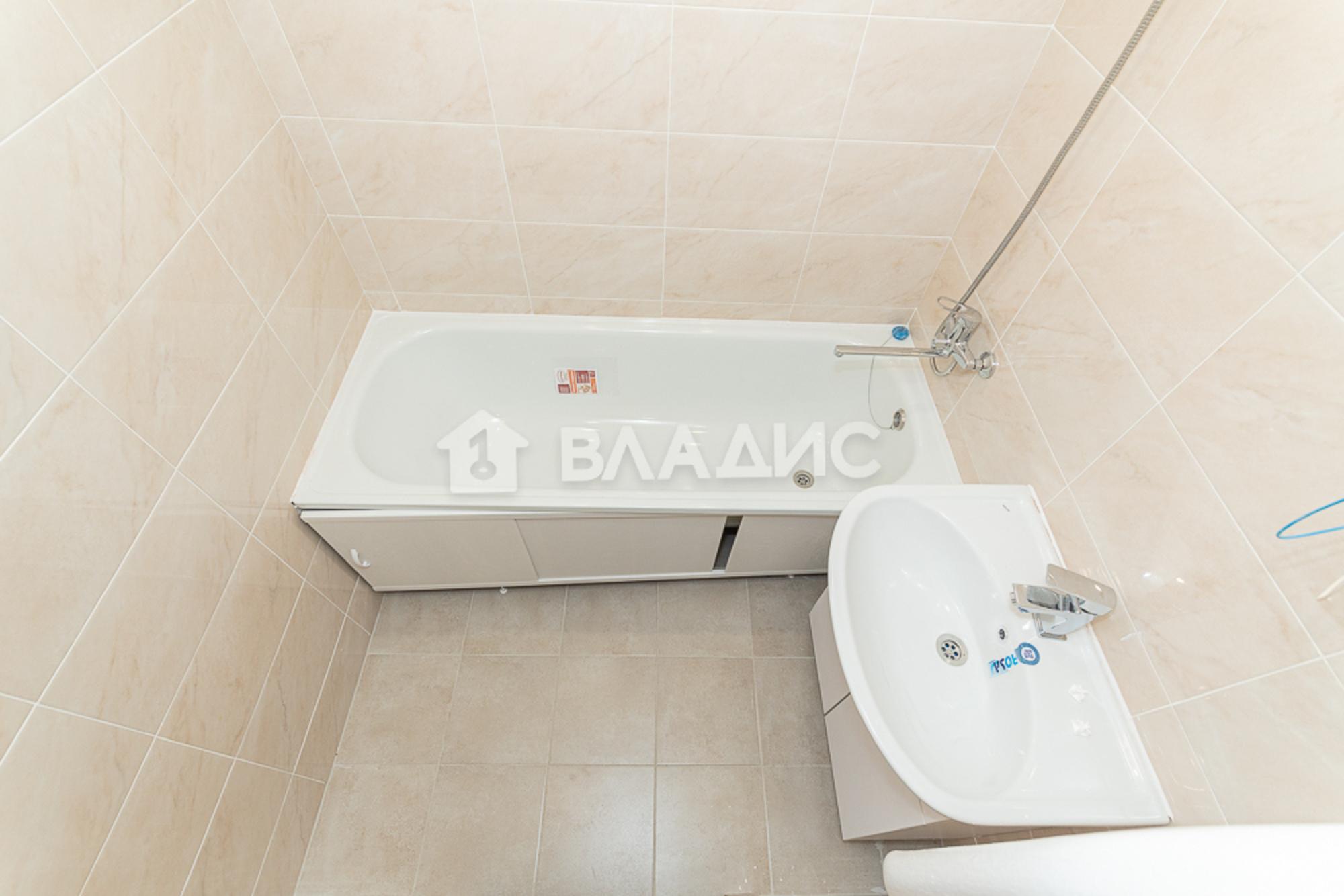 Купить квартиру за 5 700 000 рублей на улица Соколова-Соколёнка