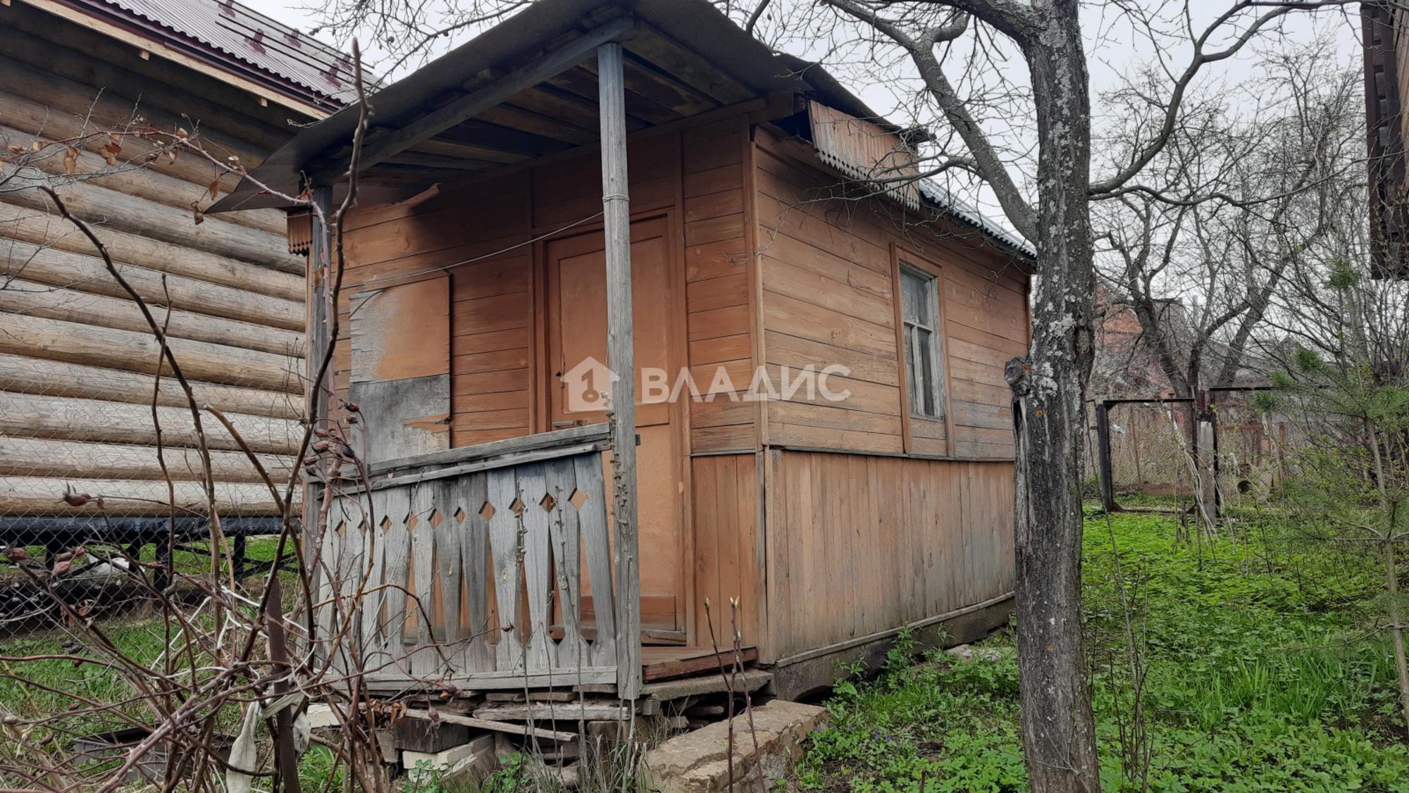 Купить дачу, дом, коттедж за 600 000 рублей на улица Маяковского