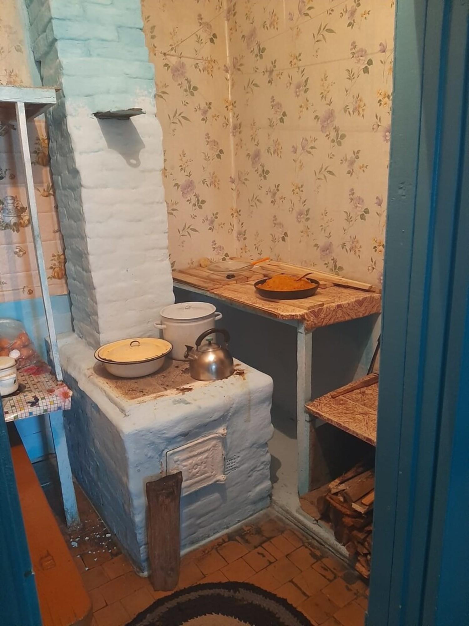 Купить дачу, дом, коттедж за 650 000 рублей на Таборинский р-н,  деревня Оверино