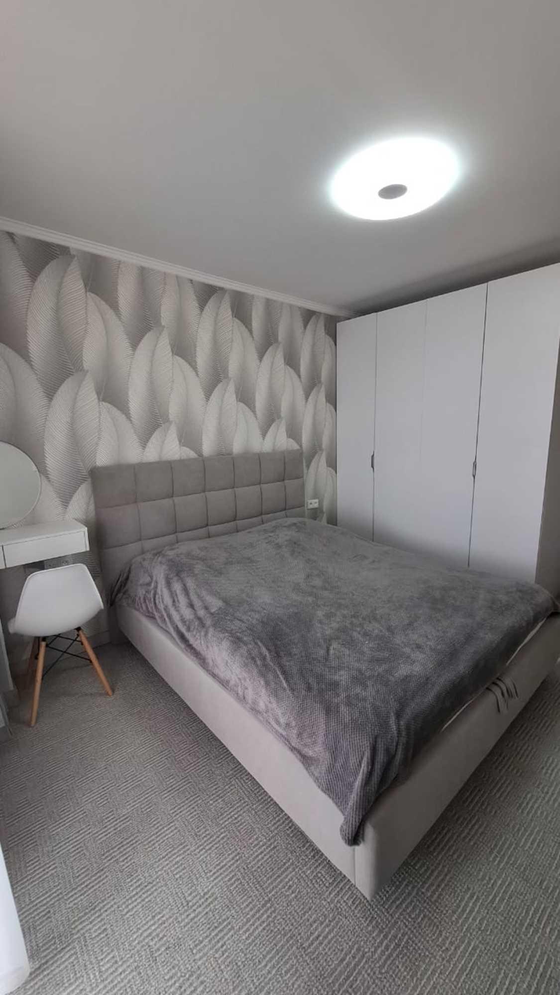 Сдать квартиру за 32 000 рублей на Степана Кувыкина ул, 21