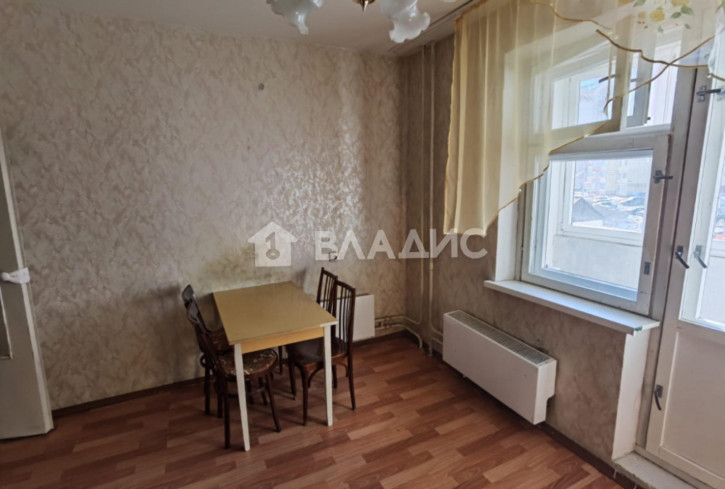2-комн квартира улица Нижняя Дуброва