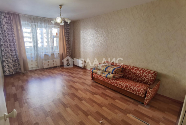 2-комн квартира улица Нижняя Дуброва