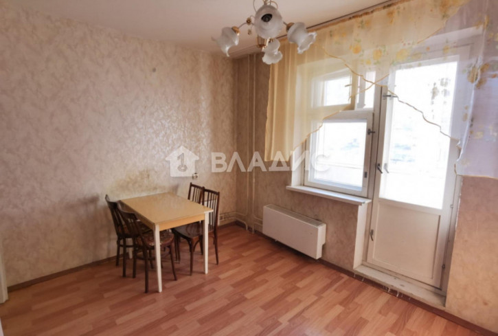 2-комн квартира улица Нижняя Дуброва