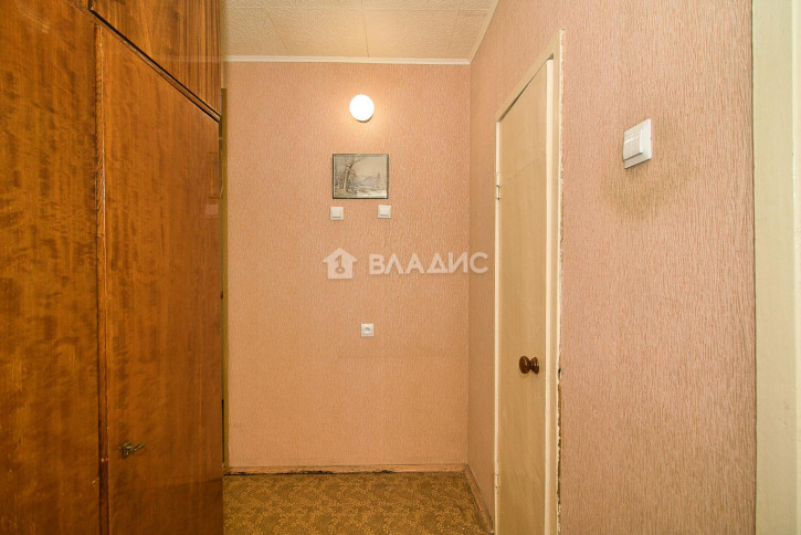 2-комн квартира улица Кирова