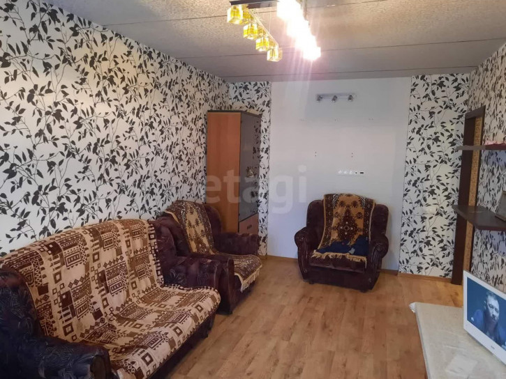 2-комн квартира улица Ветошкина, 113а
