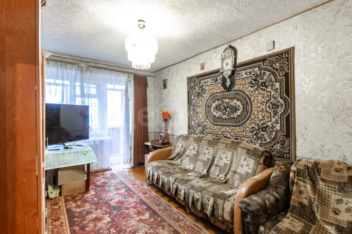 2-комн квартира улица Казакова, 15