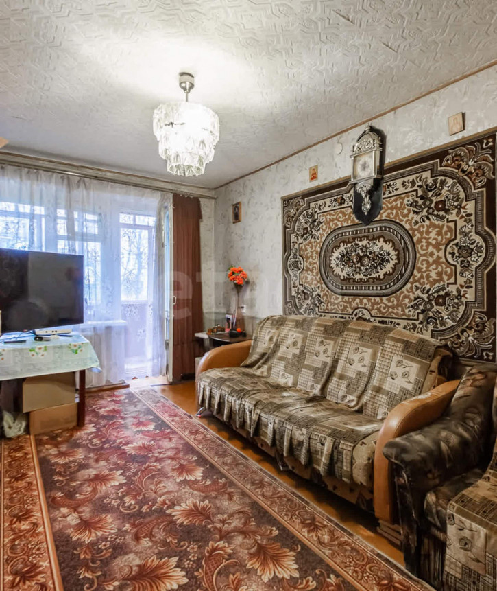 2-комн квартира улица Казакова, 15