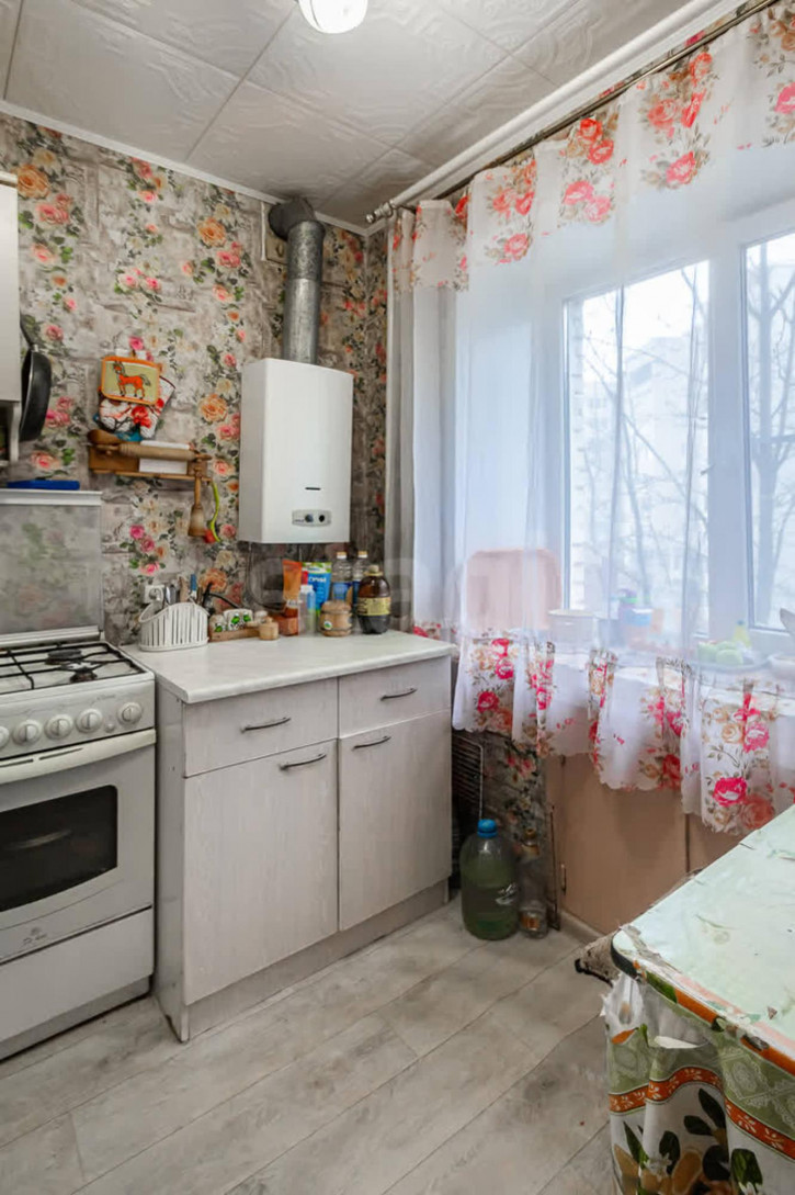 2-комн квартира улица Казакова, 15