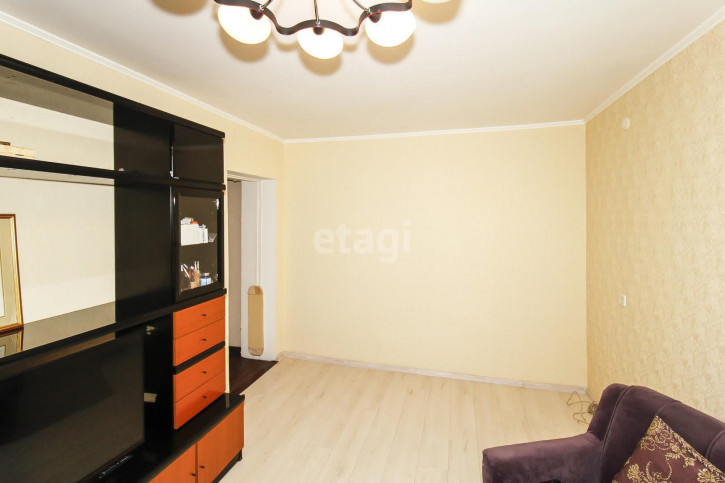 2-комн квартира Луначарского, 51